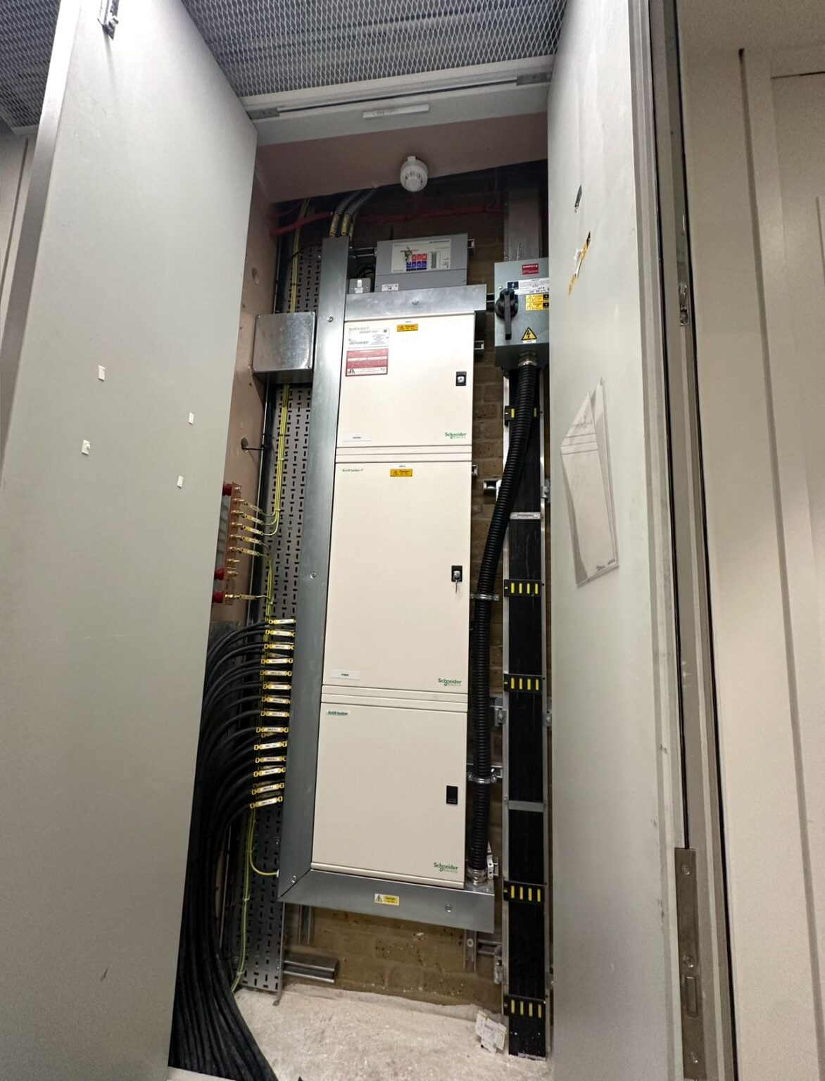 Pa Electrical Examples Commercial & Industrial - KPA Electrical Ltd